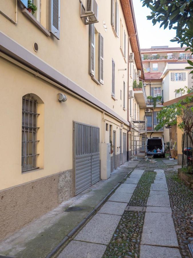 The Best Rent - Studio Nearby Sant'Agostino Metro Мілан Екстер'єр фото